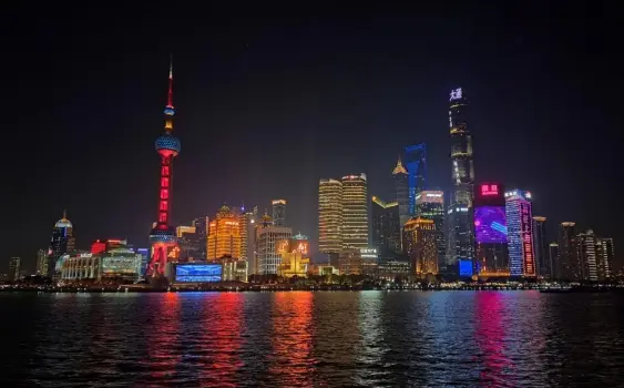 甜爱路情侣打卡摄影路线，虹口最浪漫马路与爱情邮筒指南